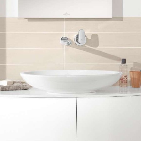 Villeroy & Boch Loop & Friends 63х43 см мивка купа върху плот