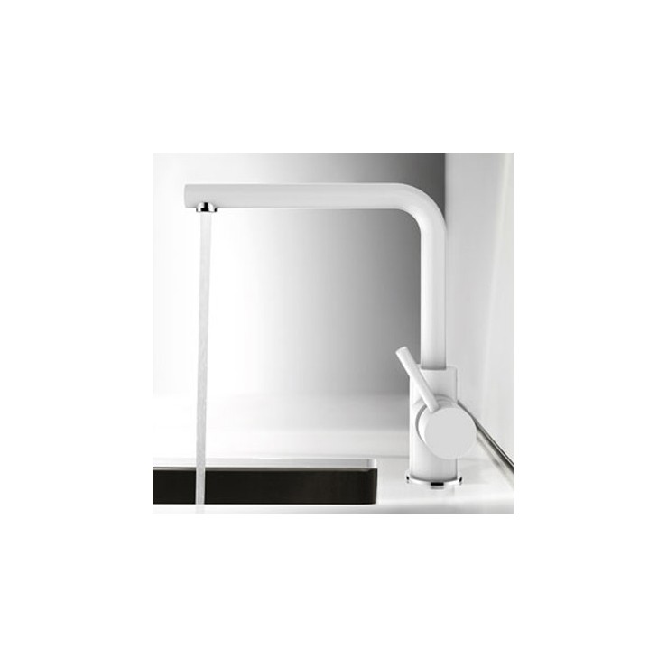 AQG Colors стоящ смесител за кухня бял мат 05COL500BL